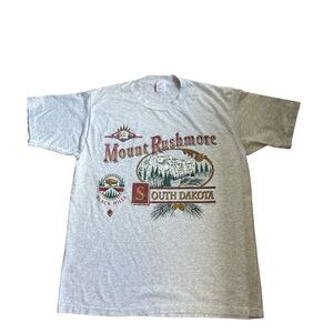 Vintage 90’s Mount Rushmore South Dakota Tee Shirt Size Large USA Made